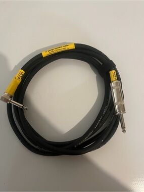 Black 12-Gauge Speaker Cable with Right-Angle and Straight 1/4" Plugs